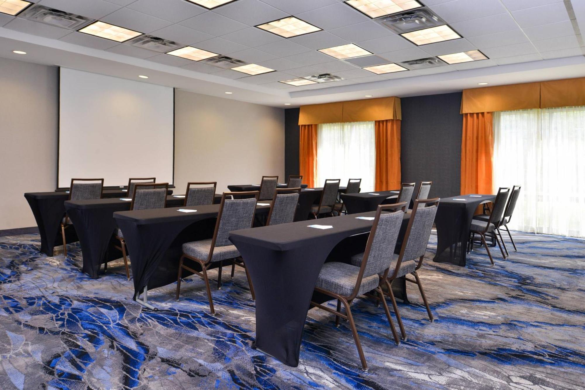 Fairfield Inn And Suites By Marriott Birmingham Pelham/I-65 Екстериор снимка