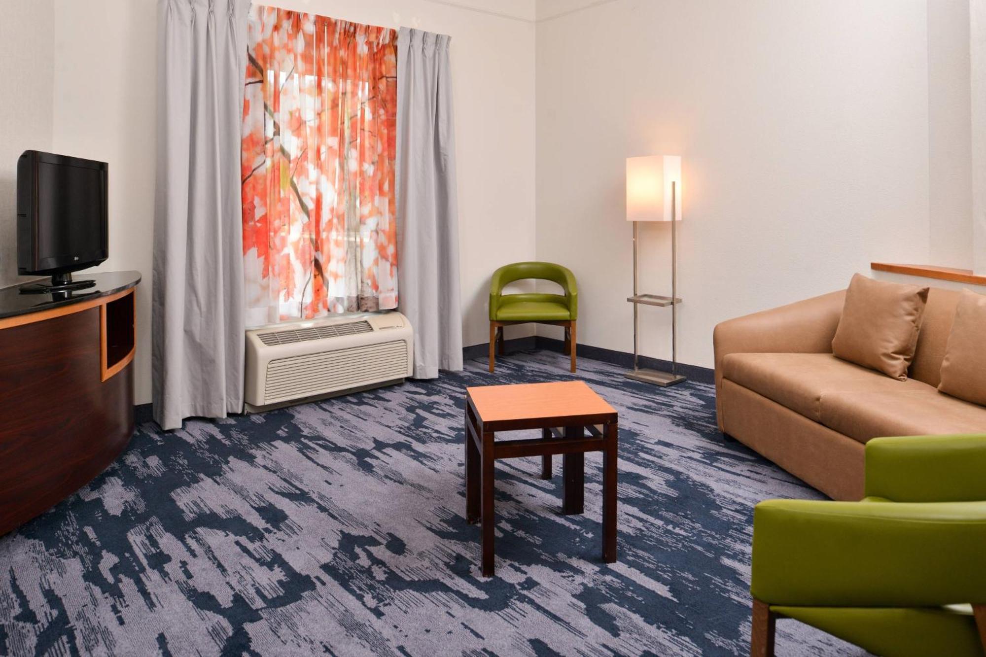 Fairfield Inn And Suites By Marriott Birmingham Pelham/I-65 Екстериор снимка